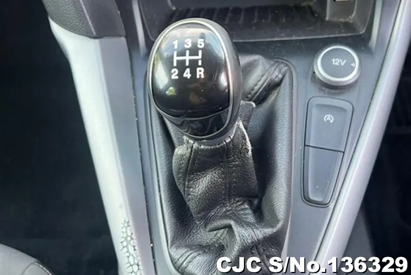2015 Ford / Focus Stock No. 136329