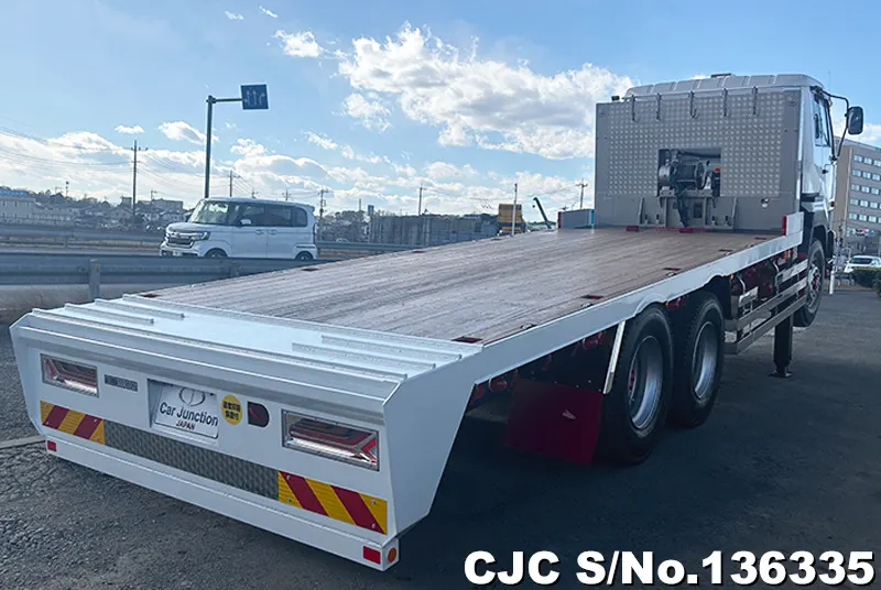 2004 Nissan / UD Stock No. 136335
