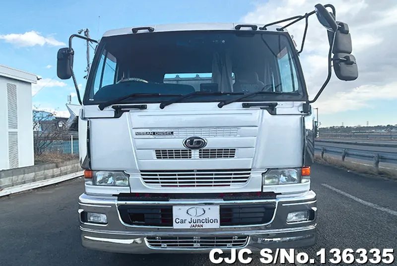 2004 Nissan / UD Stock No. 136335