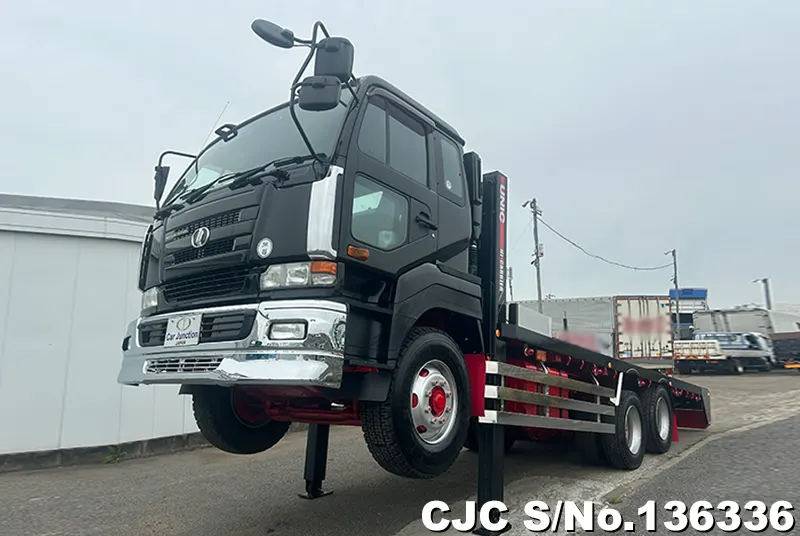 2004 Nissan / UD Stock No. 136336