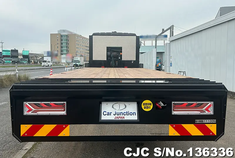 2004 Nissan / UD Stock No. 136336