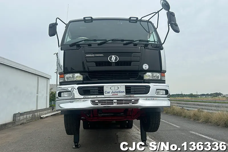2004 Nissan / UD Stock No. 136336