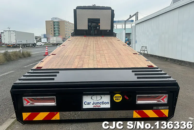 2004 Nissan / UD Stock No. 136336