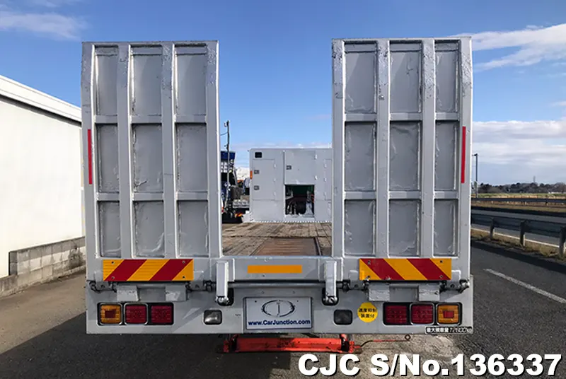 2005 Isuzu / Giga Stock No. 136337