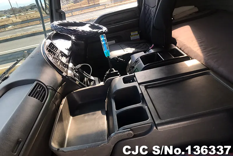 2005 Isuzu / Giga Stock No. 136337