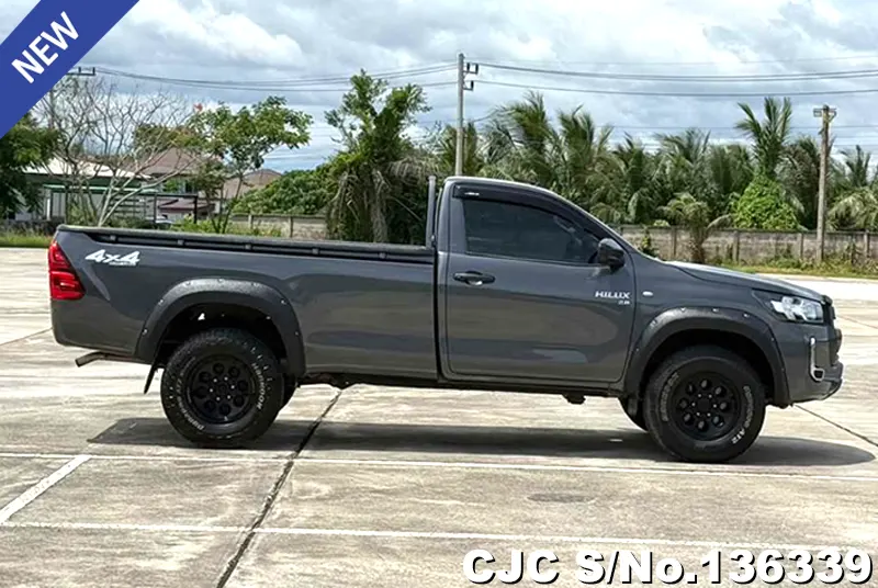 2020 Toyota / Hilux / Revo Stock No. 136339