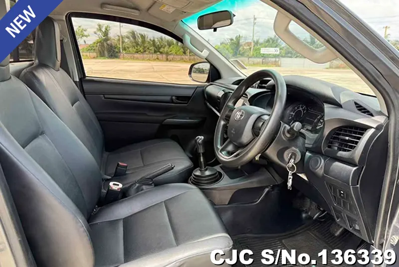 2020 Toyota / Hilux / Revo Stock No. 136339