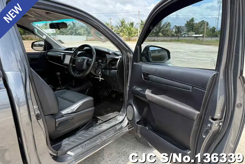 2020 Toyota / Hilux / Revo Stock No. 136339