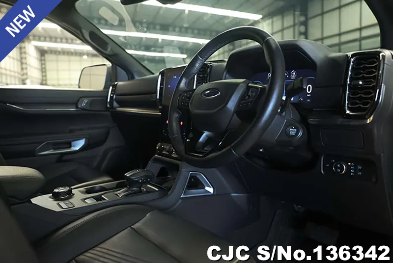 2024 Ford / Everest Stock No. 136342