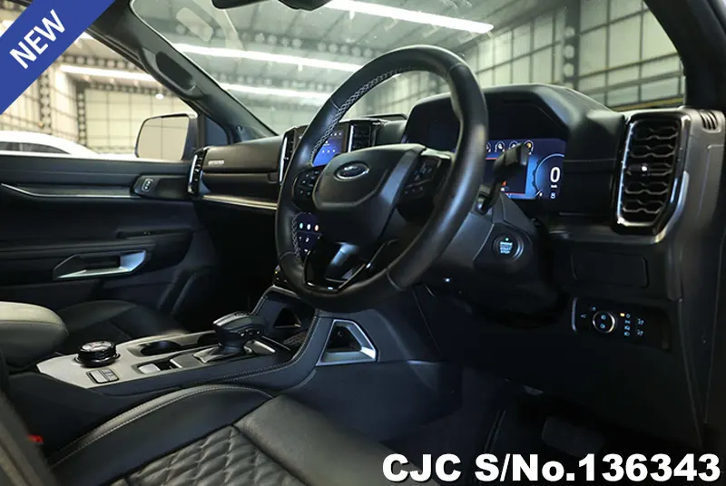 2025 Ford / Everest Stock No. 136343