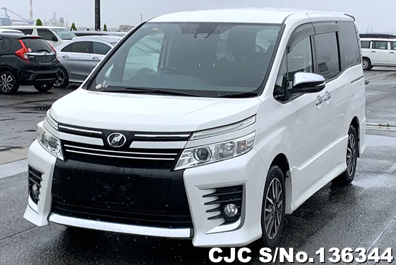 2016 Toyota / Voxy Stock No. 136344