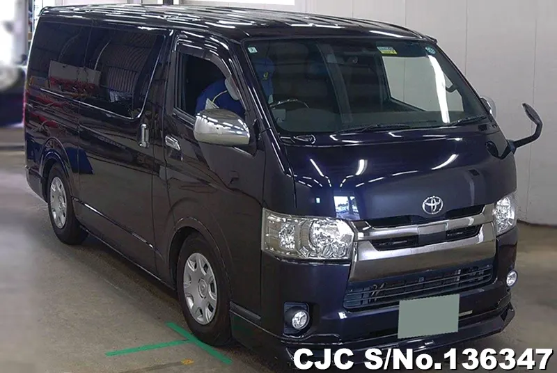 Toyota / Hiace 2019