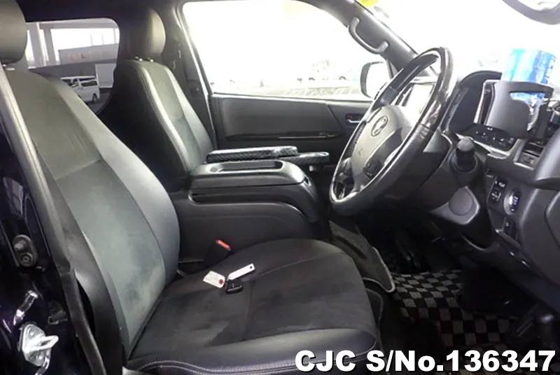 2019 Toyota / Hiace Stock No. 136347