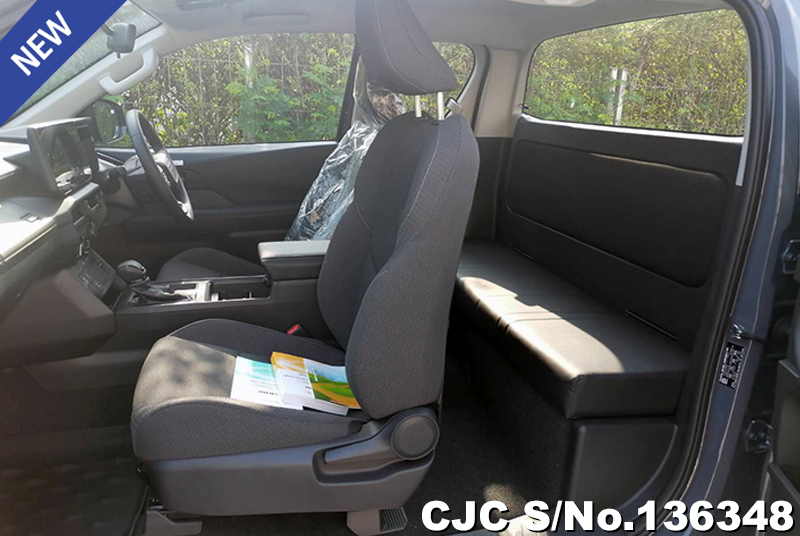 Toyota Hilux in Ash for Sale Image 13