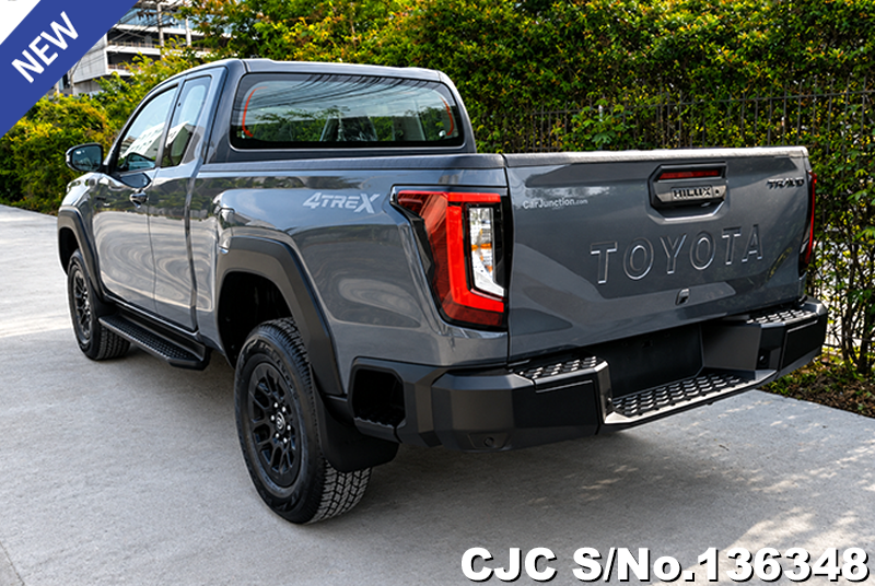 Toyota Hilux in Ash for Sale Image 1