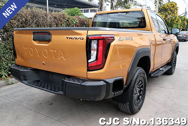 Toyota Hilux in Sulfer Metallic for Sale Image 2