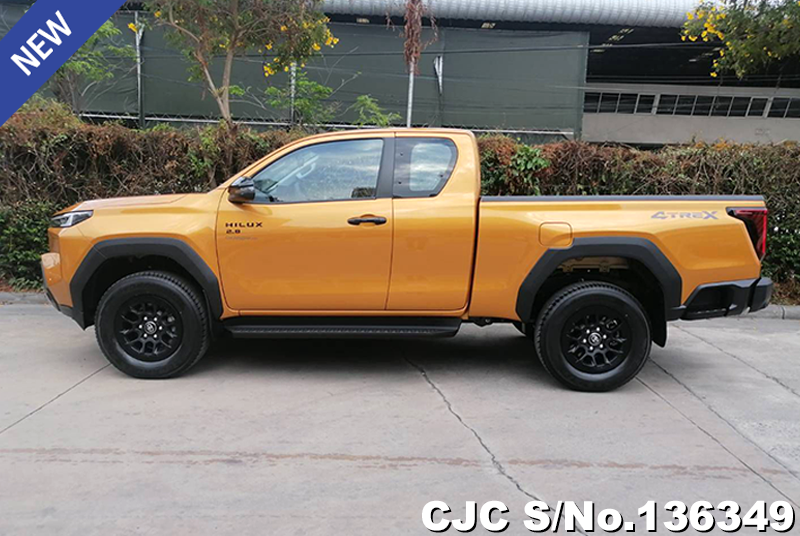 Toyota Hilux in Sulfer Metallic for Sale Image 6
