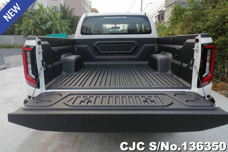 2026 Toyota / Hilux / Travo Stock No. 136350