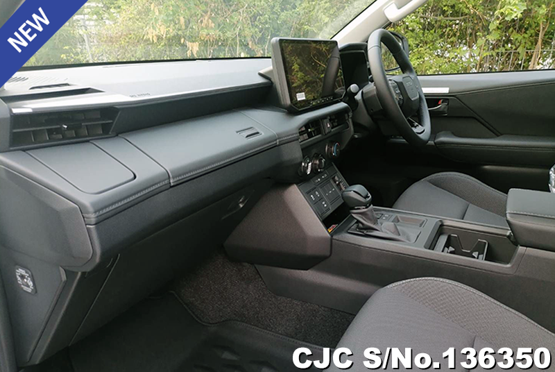 2026 Toyota / Hilux / Travo Stock No. 136350