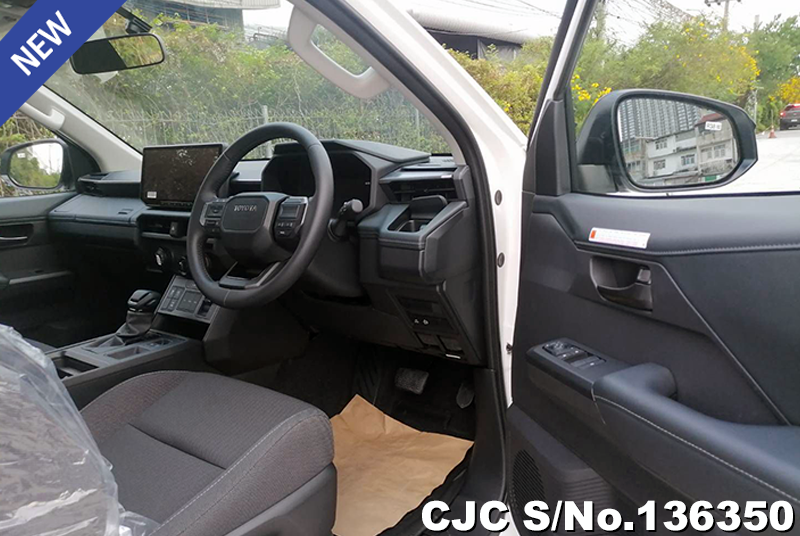 2026 Toyota / Hilux / Travo Stock No. 136350