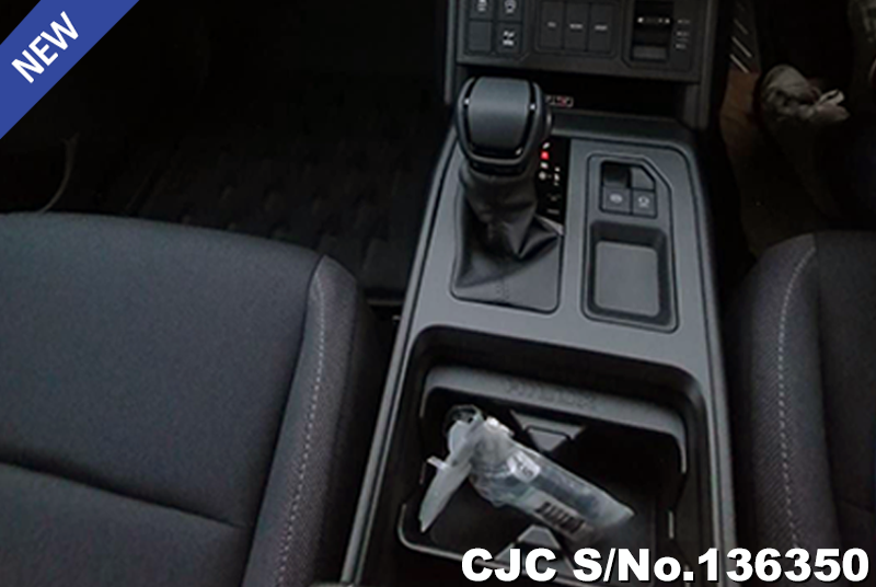 2026 Toyota / Hilux / Travo Stock No. 136350