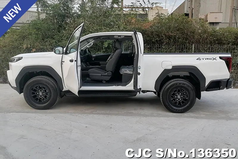 2026 Toyota / Hilux / Travo Stock No. 136350