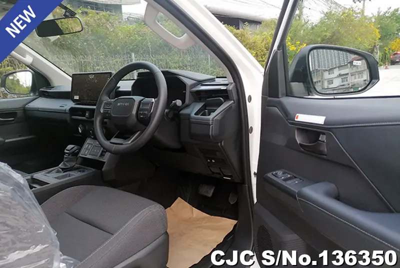 2026 Toyota / Hilux / Travo Stock No. 136350