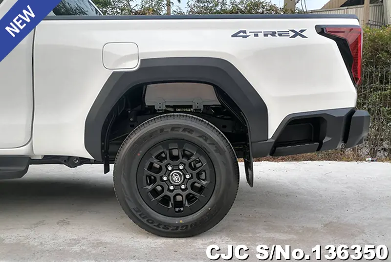 2026 Toyota / Hilux / Travo Stock No. 136350