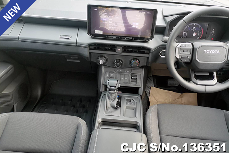 2026 Toyota / Hilux / Travo Stock No. 136351