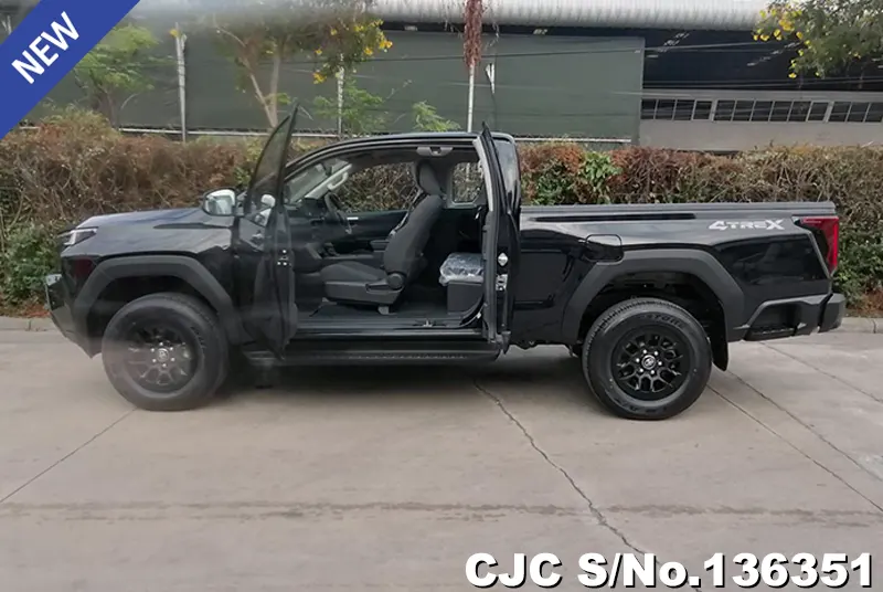 2026 Toyota / Hilux / Travo Stock No. 136351