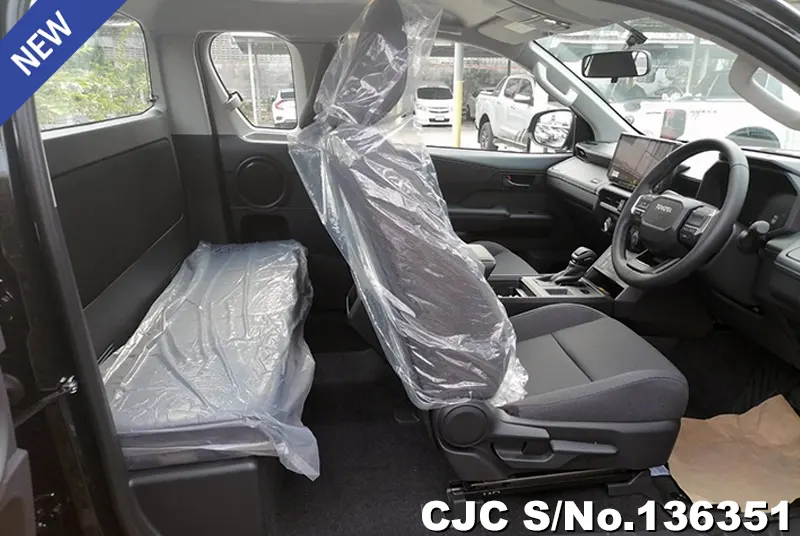 2026 Toyota / Hilux / Travo Stock No. 136351