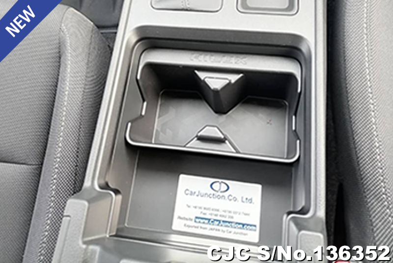 2026 Toyota / Hilux / Travo Stock No. 136352