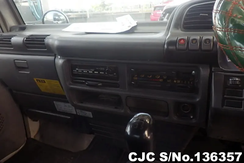 2006 Isuzu / Elf Stock No. 136357