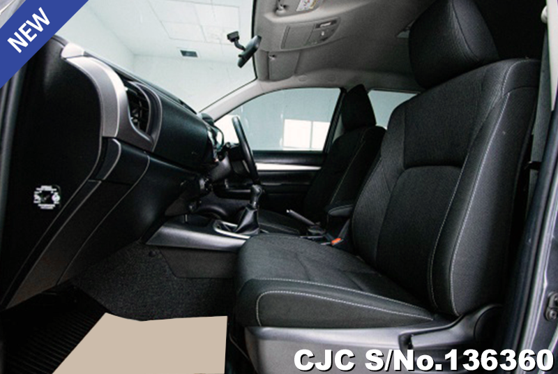 2022 Toyota / Hilux / Revo Stock No. 136360
