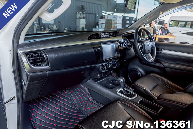 2022 Toyota / Hilux / Revo Stock No. 136361
