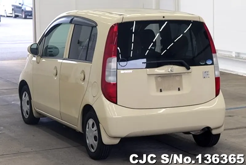 2005 Honda / Life Stock No. 136365