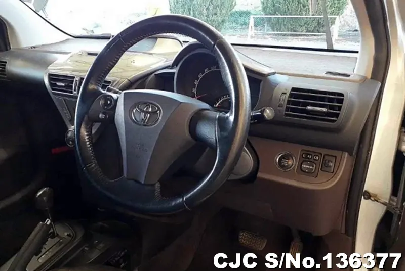 2009 Toyota / IQ Stock No. 136377