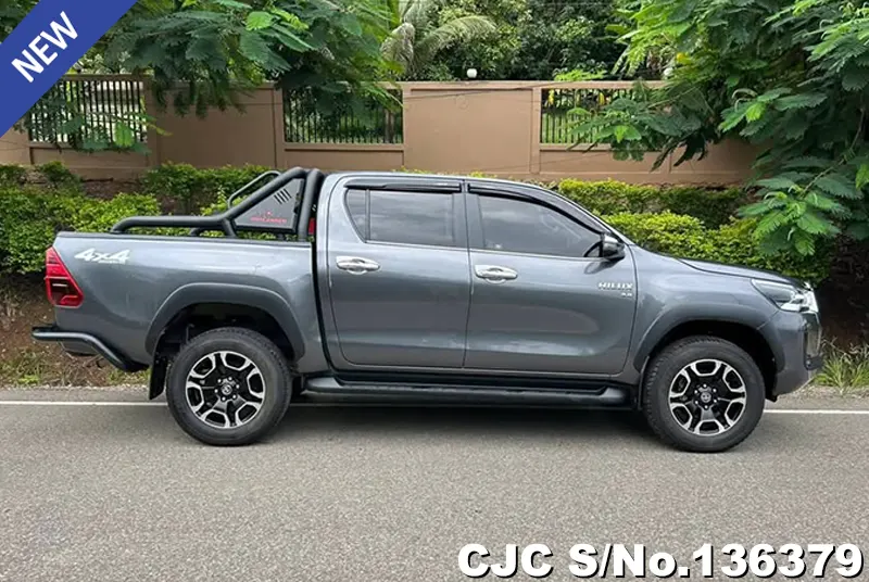 2020 Toyota / Hilux / Revo Stock No. 136379