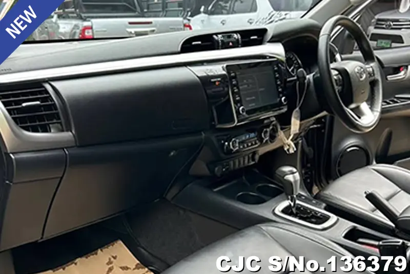 2020 Toyota / Hilux / Revo Stock No. 136379