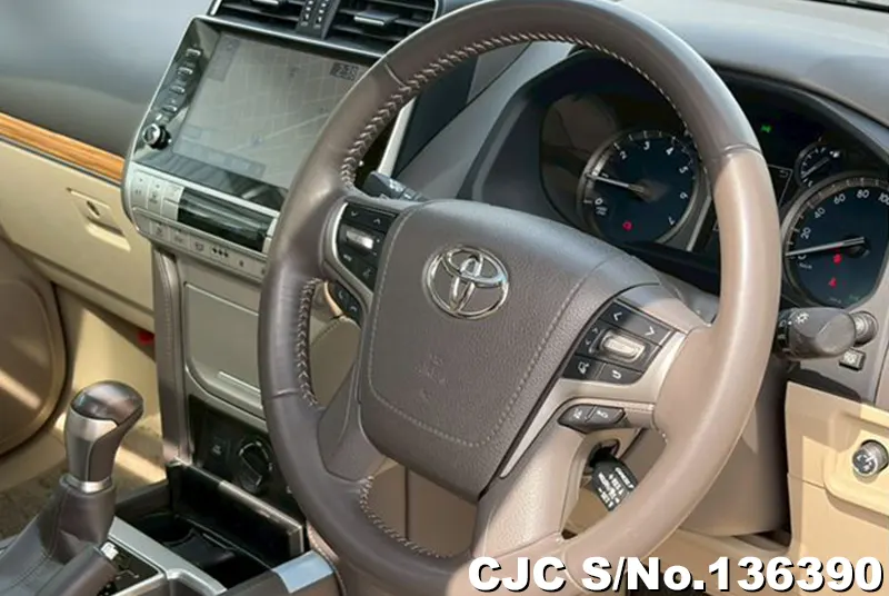 2024 Toyota / Land Cruiser Prado Stock No. 136390