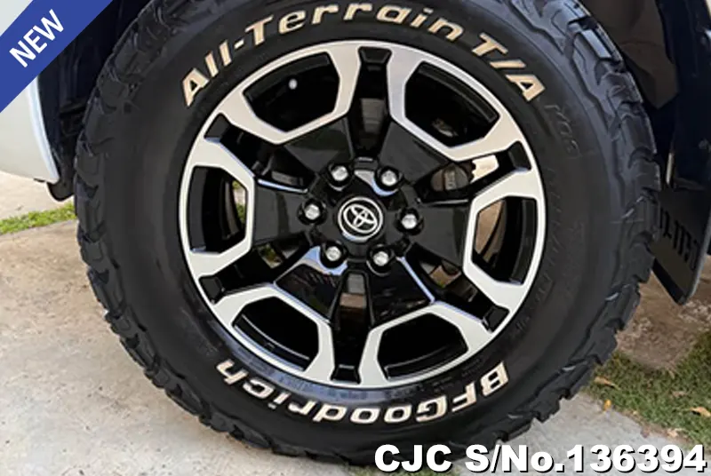 2021 Toyota / Hilux / Revo Stock No. 136394