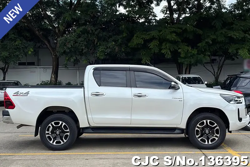 2020 Toyota / Hilux / Revo Stock No. 136395