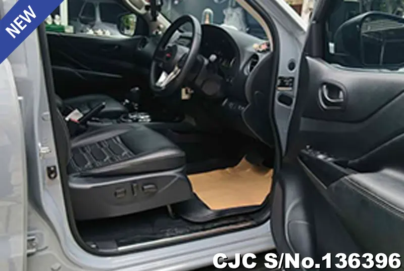 2022 Nissan / Navara Stock No. 136396