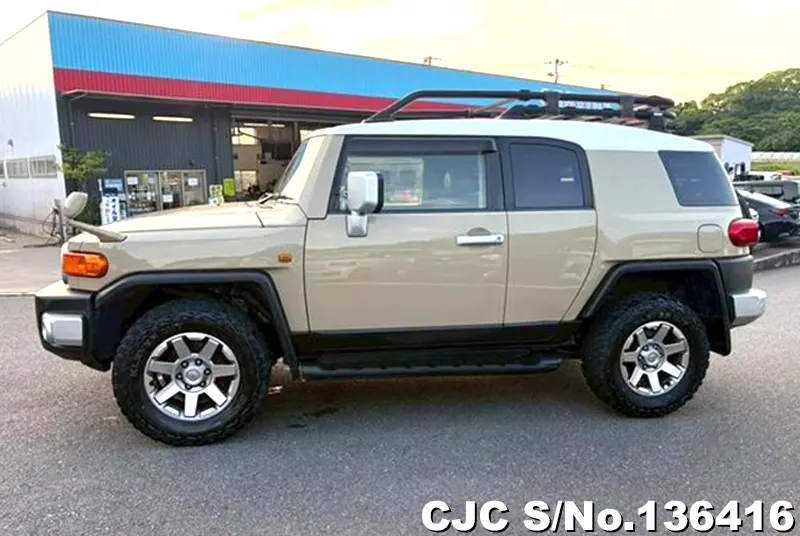 2016 Toyota / FJ Cruiser Stock No. 136416