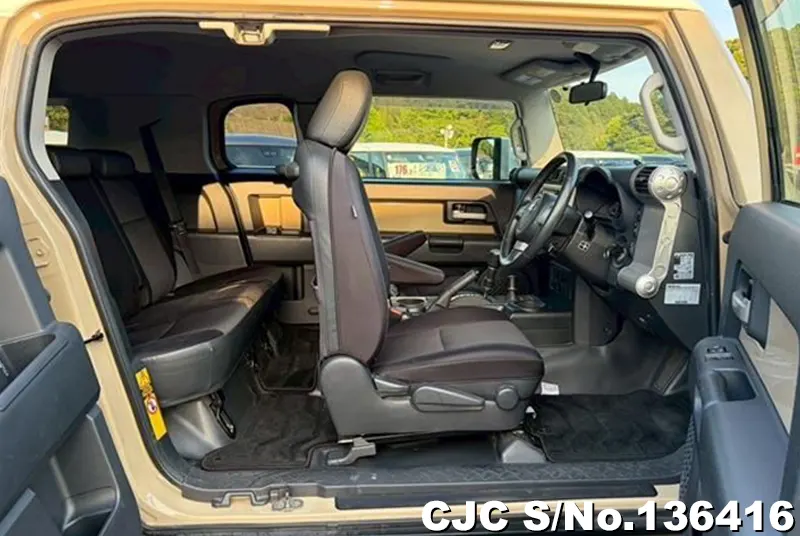 2016 Toyota / FJ Cruiser Stock No. 136416