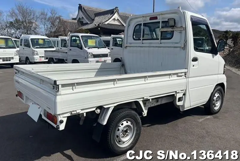 2010 Mitsubishi / Minicab Stock No. 136418