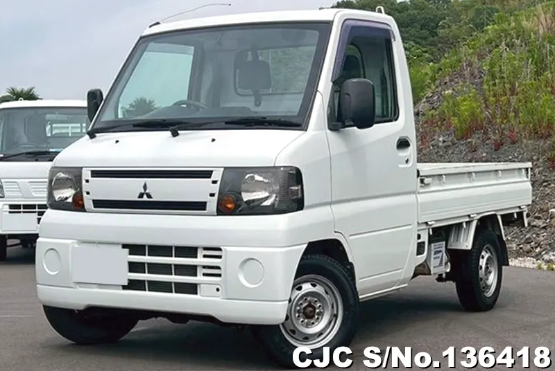 2010 Mitsubishi / Minicab Stock No. 136418