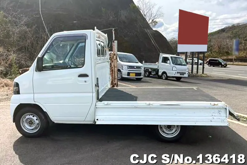 2010 Mitsubishi / Minicab Stock No. 136418