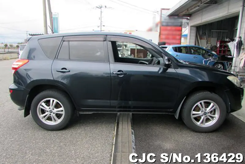 2013 Toyota / Rav4 Stock No. 136429