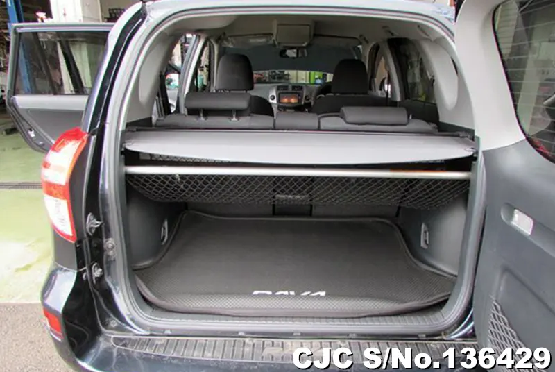 2013 Toyota / Rav4 Stock No. 136429